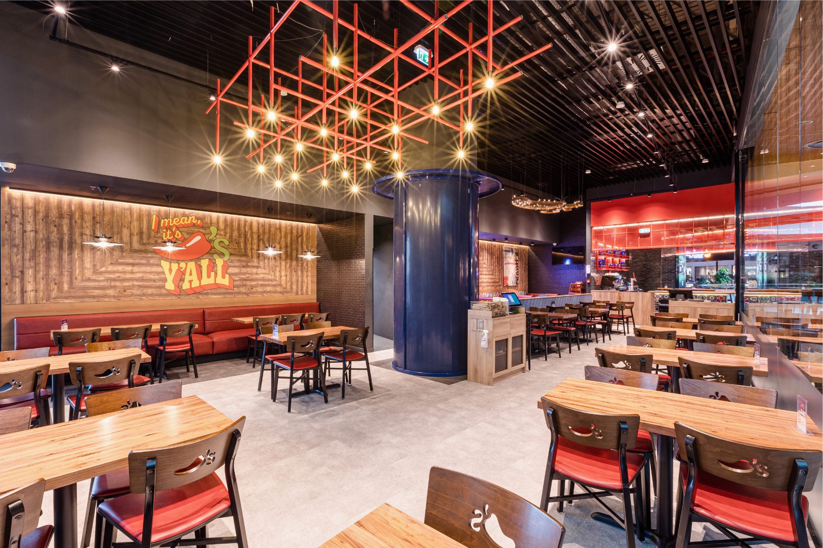 Chili's Romania, Băneasa Shopping City – amenajare interioară restaurant, design PickTwo (3)